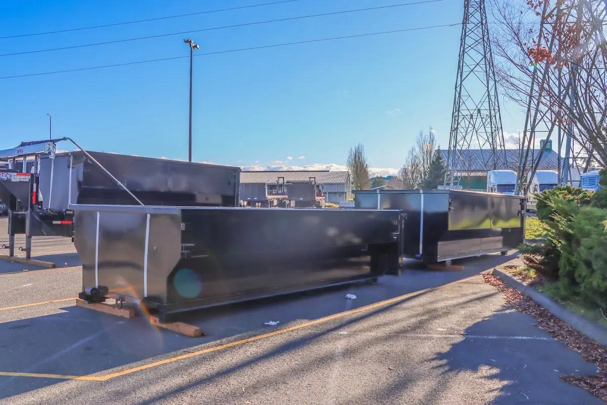 Professional dumpster rental and junk removal service in Seabrook